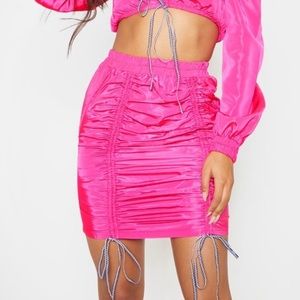 Pretty little thing "Bardot" ruched parachute skirt